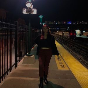 Meet your Posher, Julia